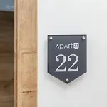Apart33 1-22