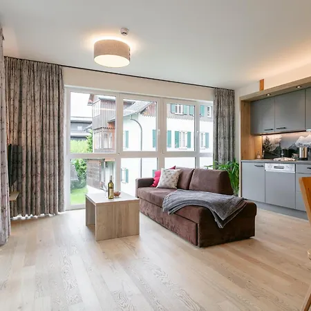 Apart33 1-22 * האוס