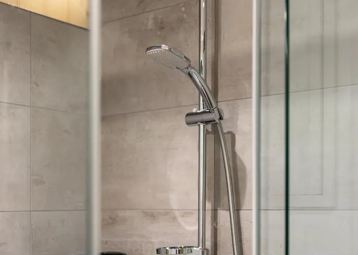 아파트 Apart33 1-22