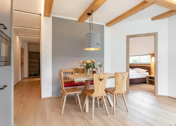 Apart33 1-22 Apartment